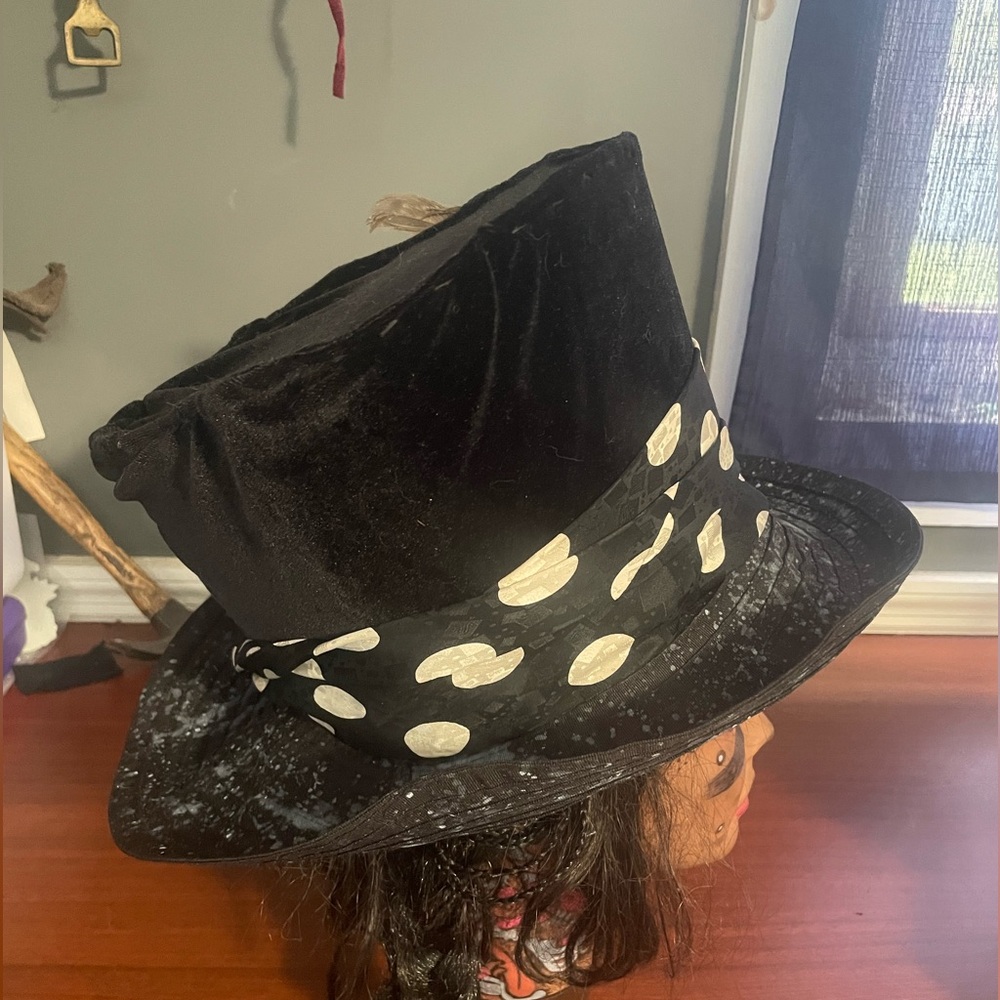 Top hat - Picture 3 of 11